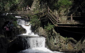 德庆盘龙峡门票,德庆盘龙峡准确票价，包括水世界，漂流，景区门票等等